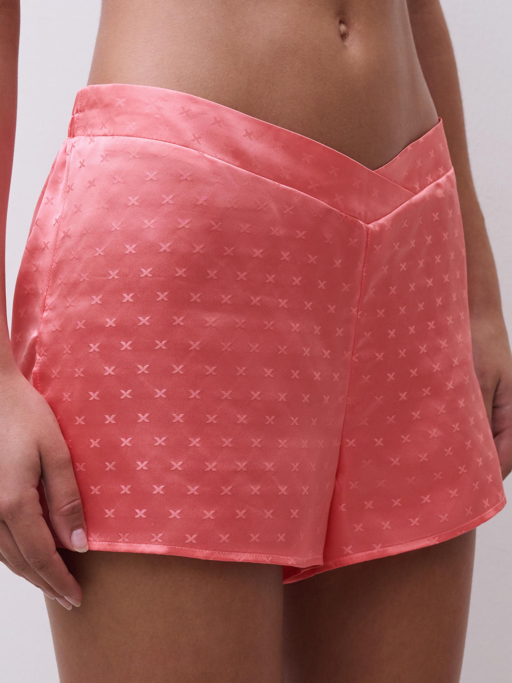 Pantalón corto - Pomelo