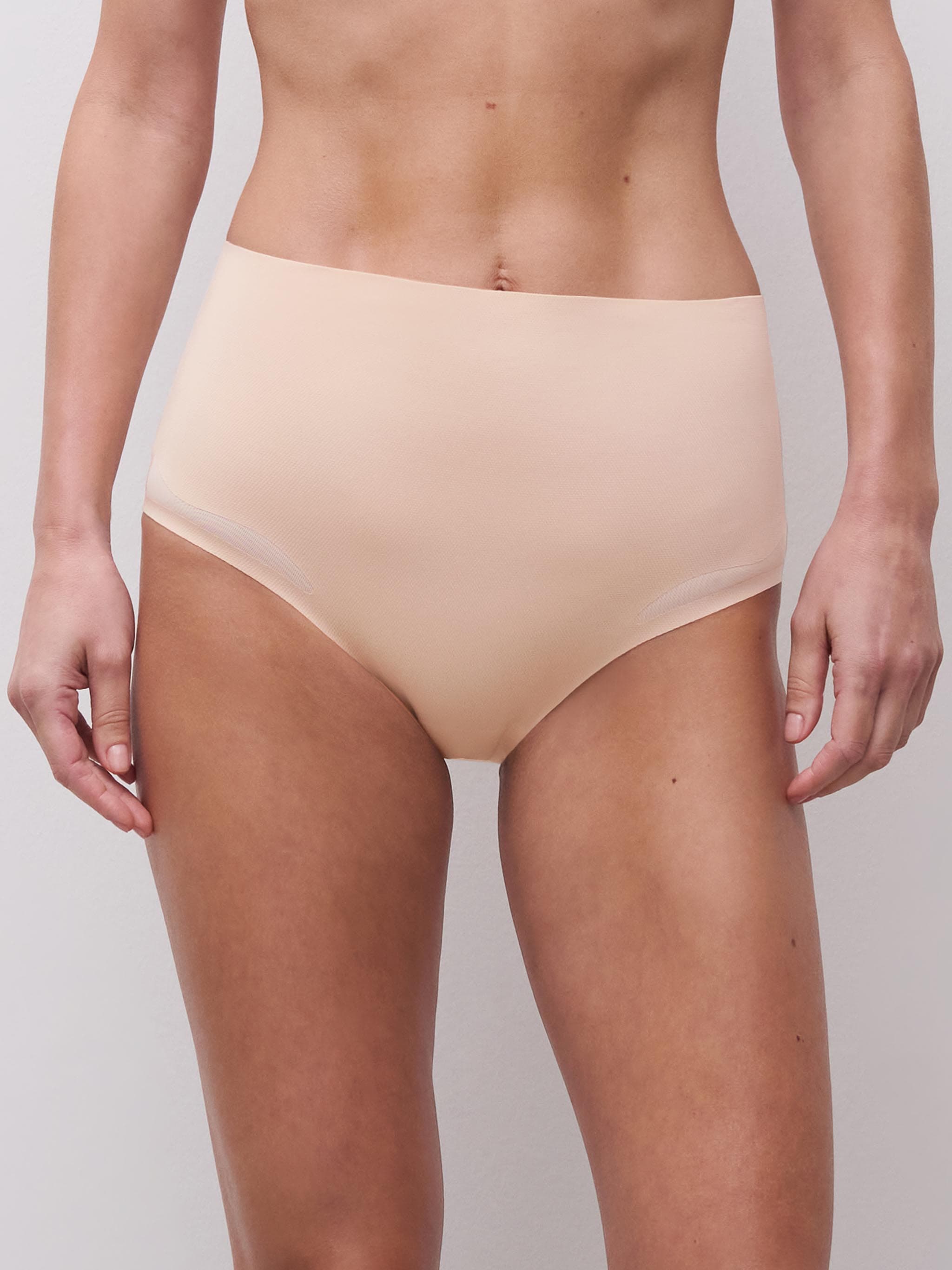 Braga alta cubriente sujeción - Beige dorado