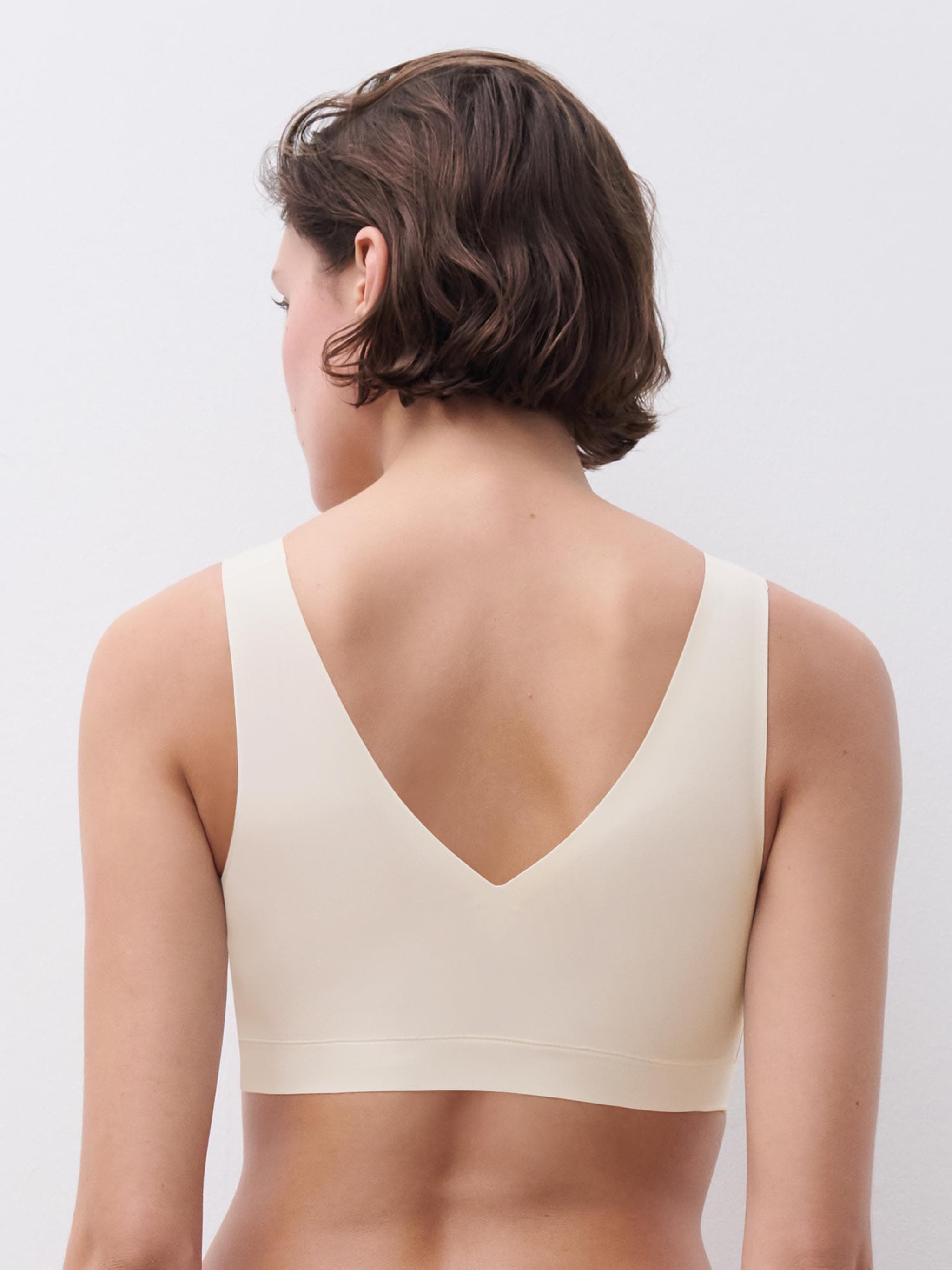 Bralette preformado escote V - Ivori