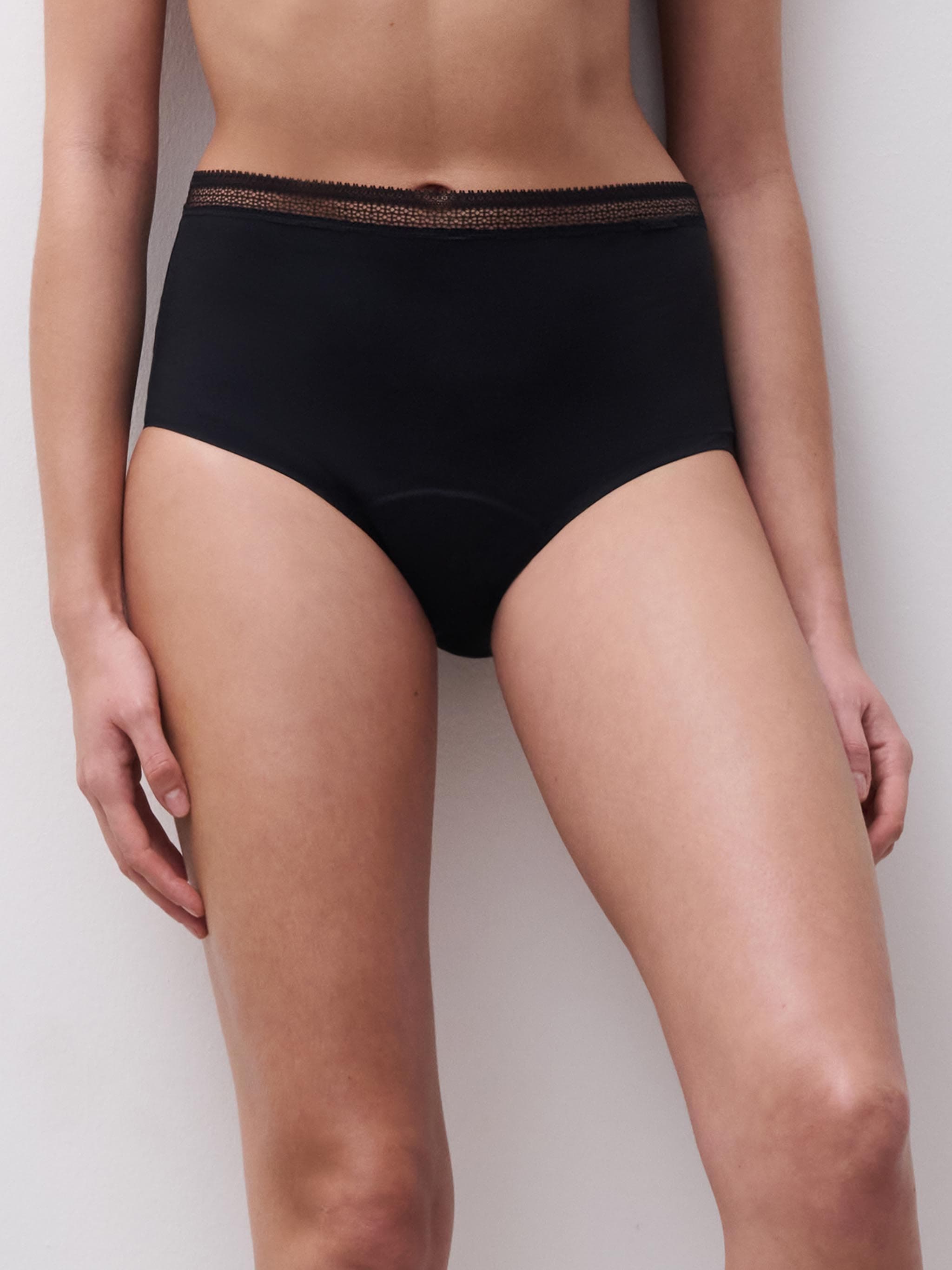 Braga menstrual de talle alto - Negro