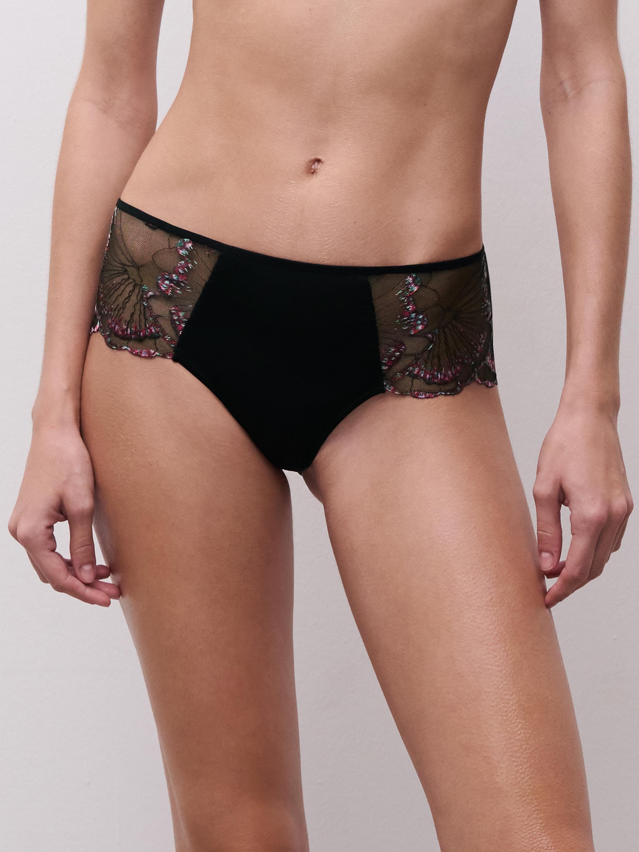 Culotte cintura en V realce cadera - Noir Romantique