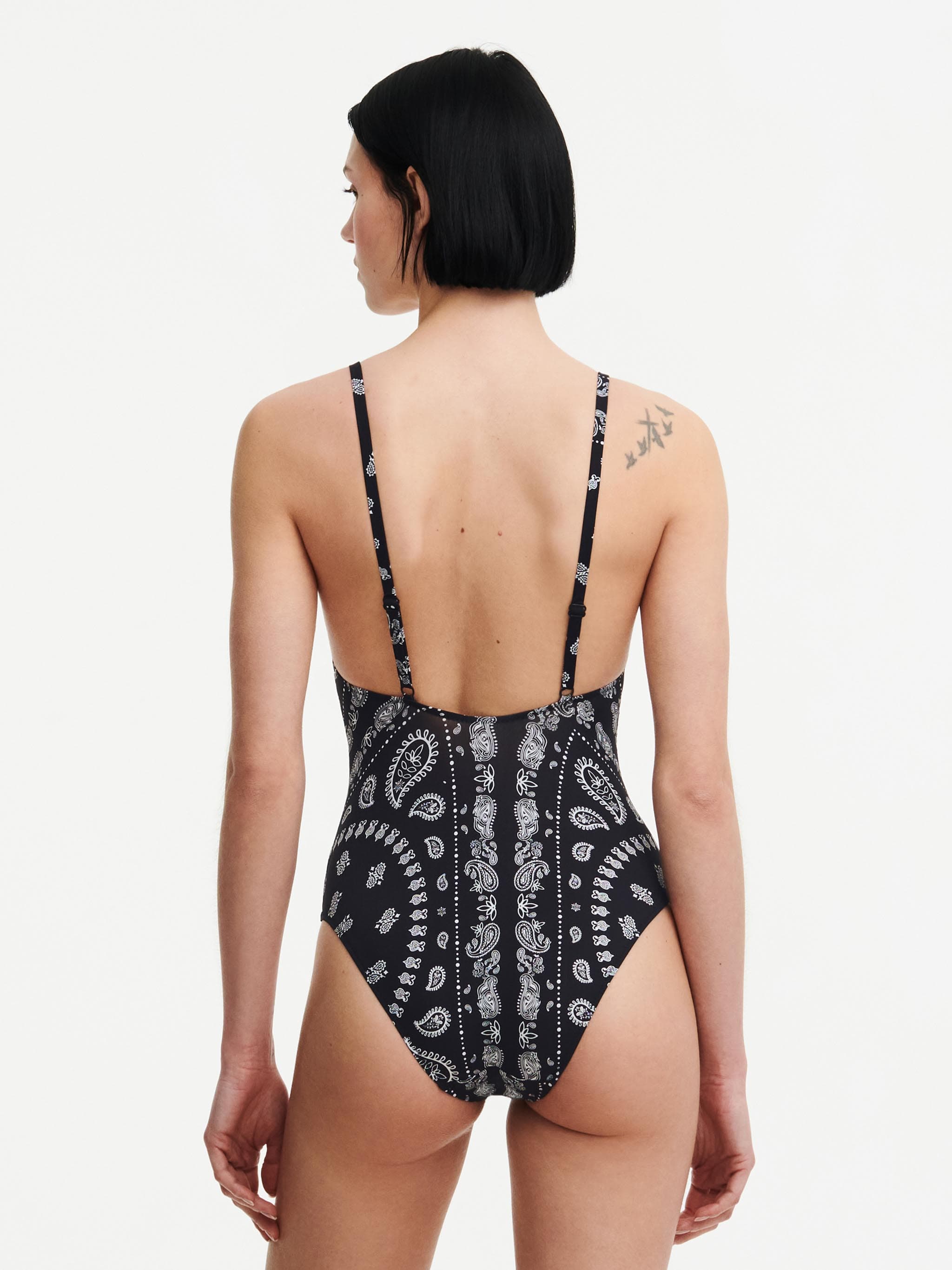 Bañador sin aros preformado realce con almohadillas extraíbles - Estampado bandana negro