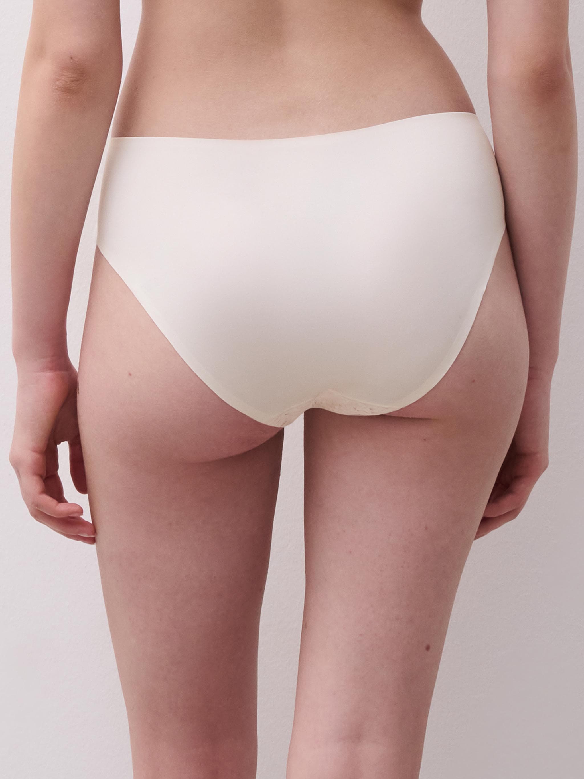 Briefs - Talc