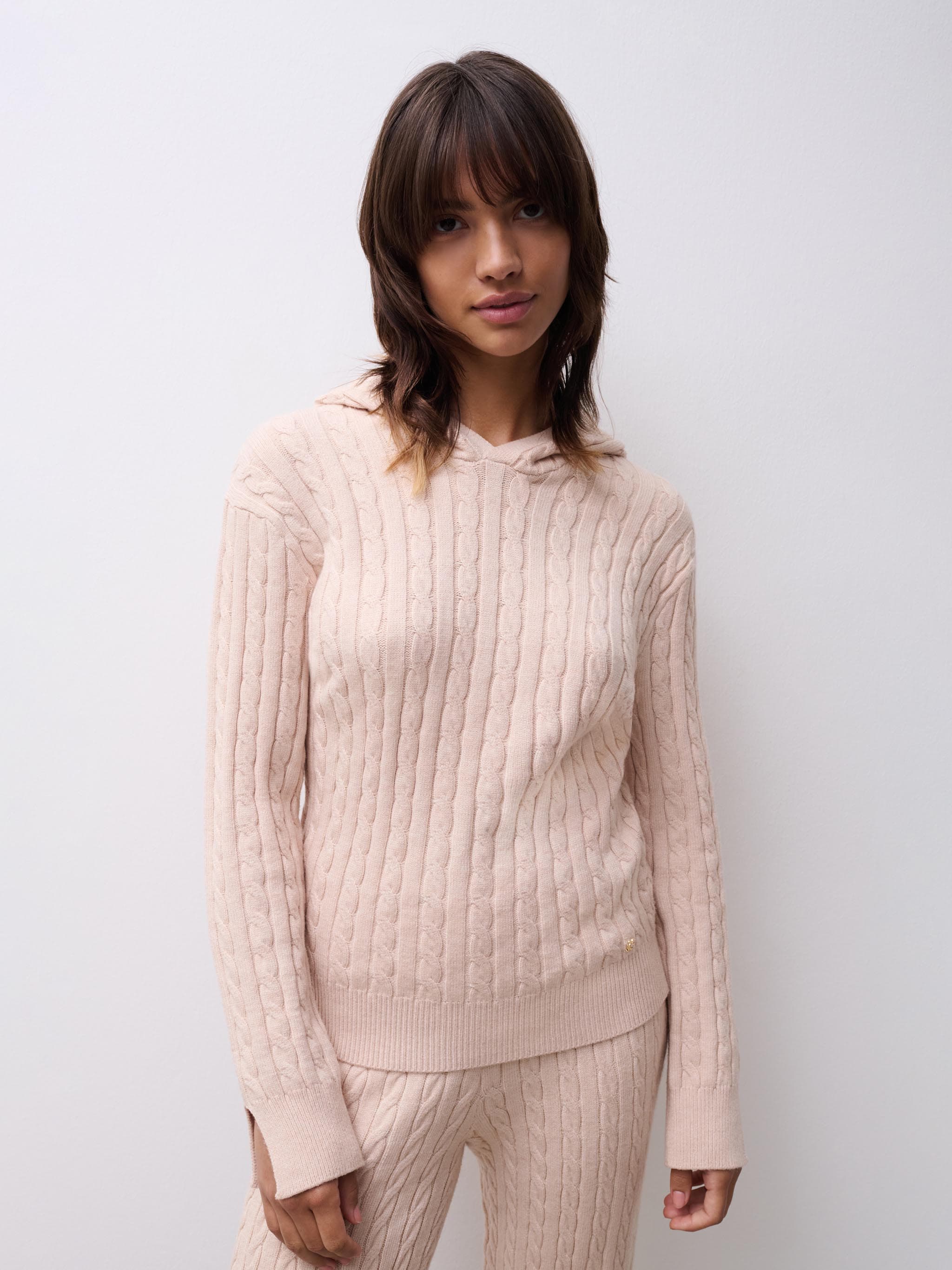 Pull - Nude