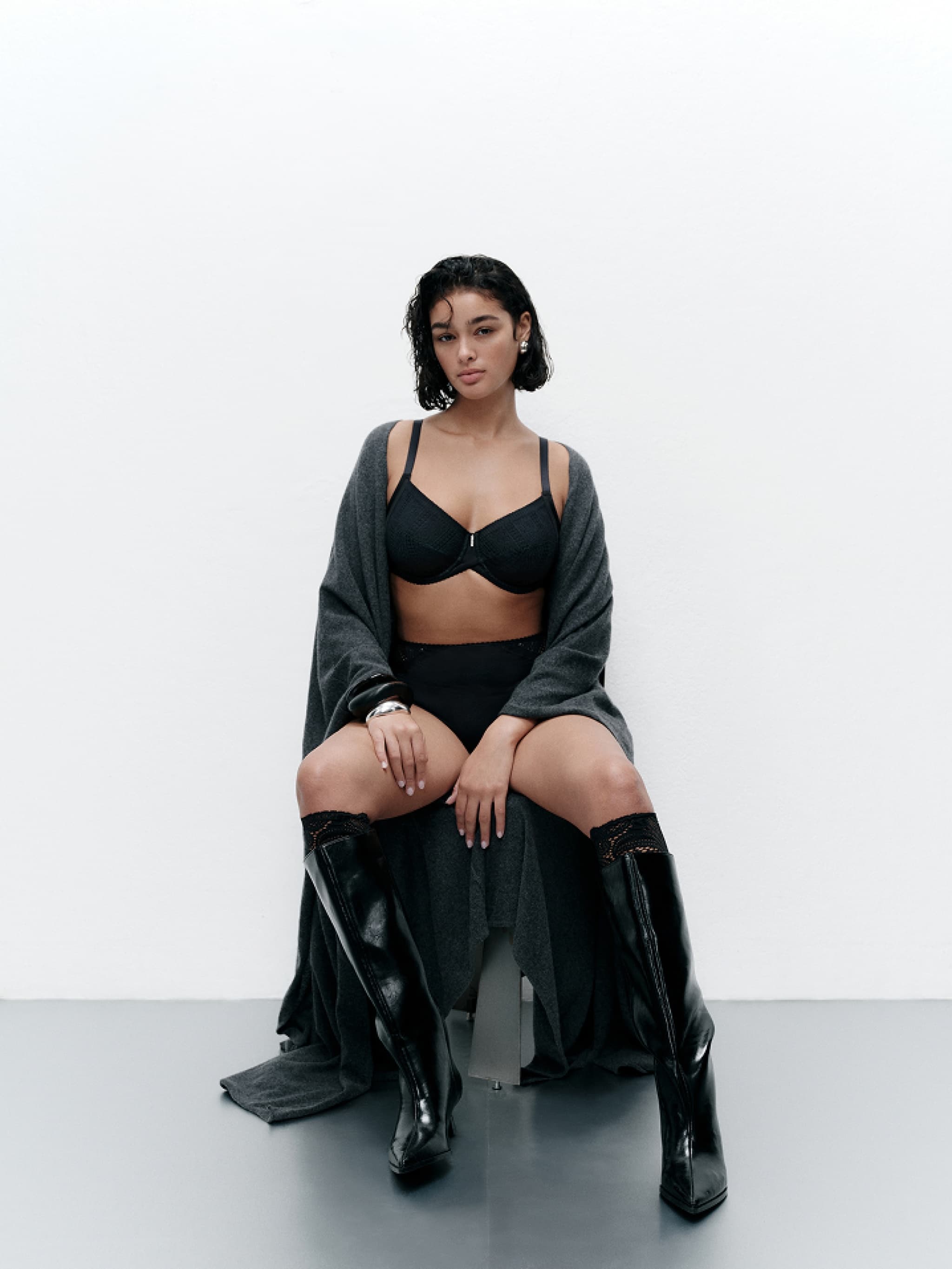 Soutien-gorge emboîtant