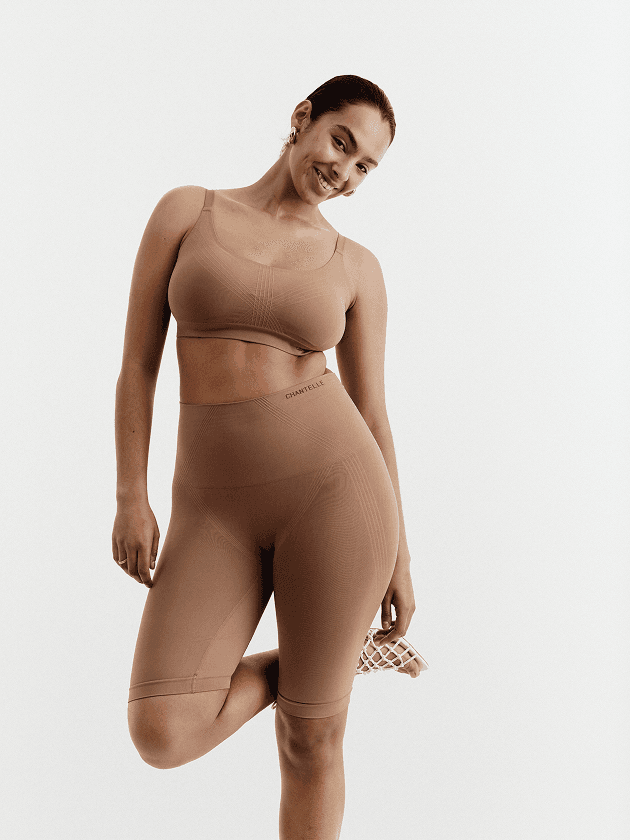 Wireless shaping bra
