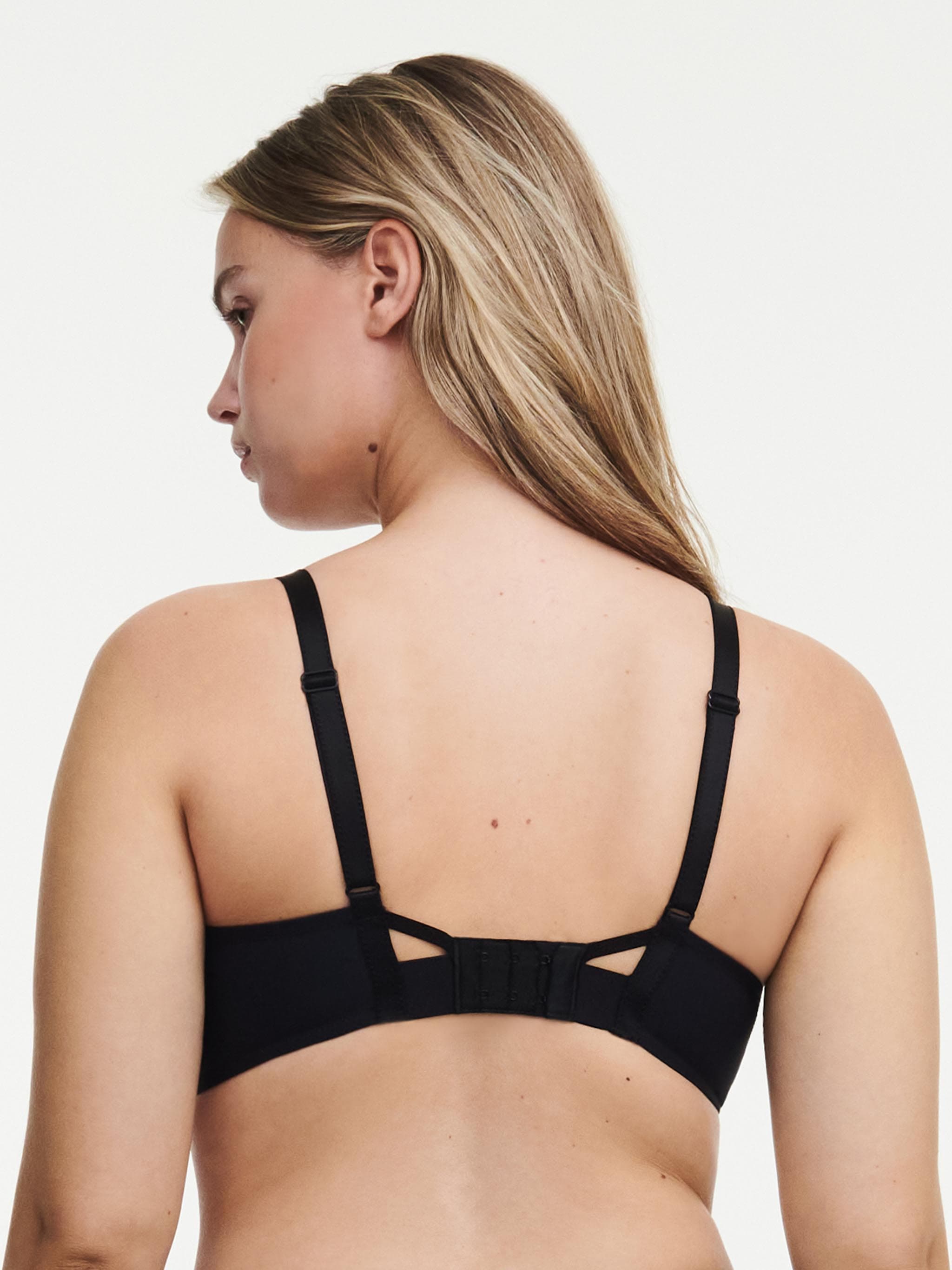 Reggiseno con ferretto coprente - Nero