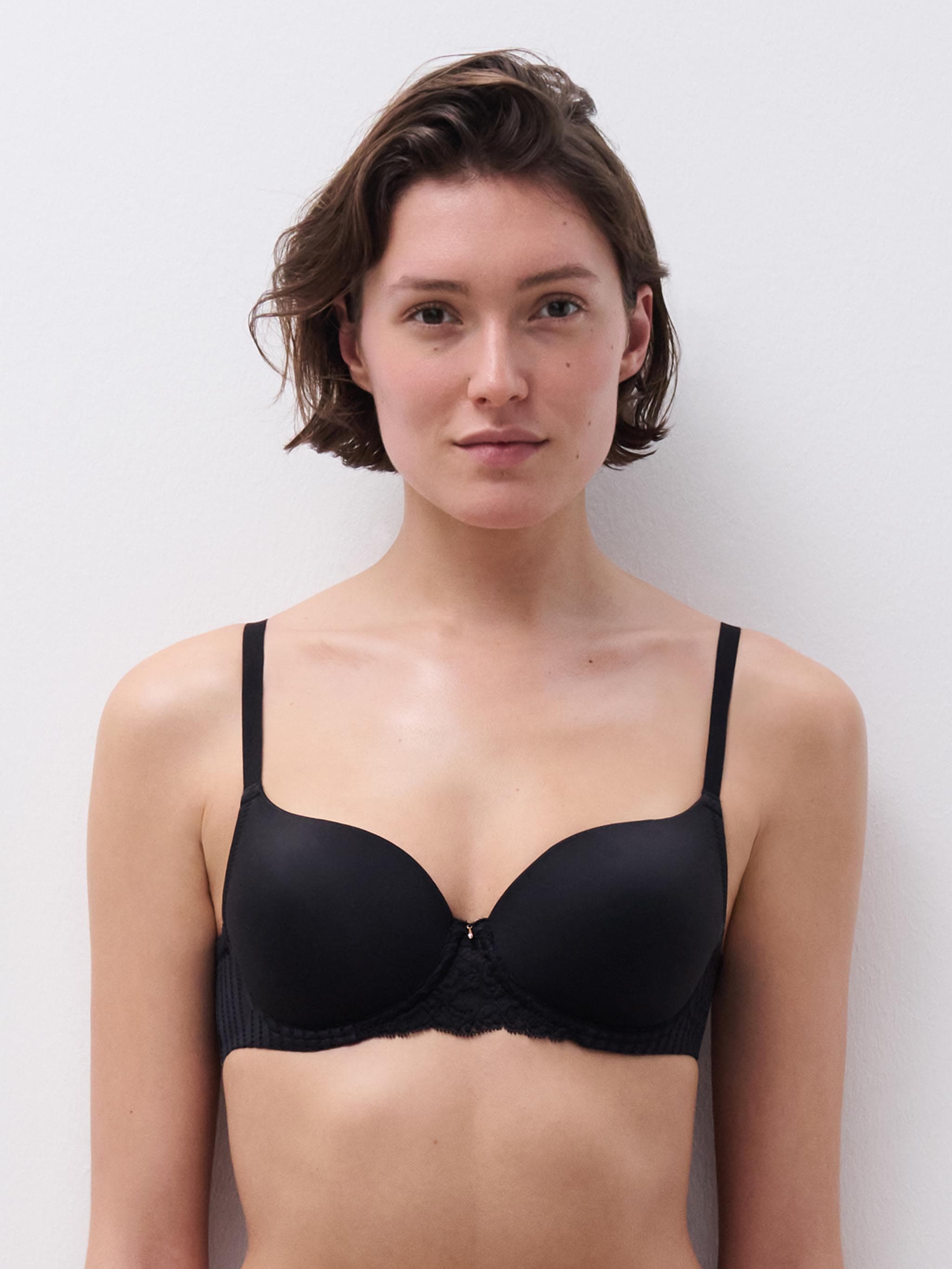 Reggiseno preformato coprente - Nero