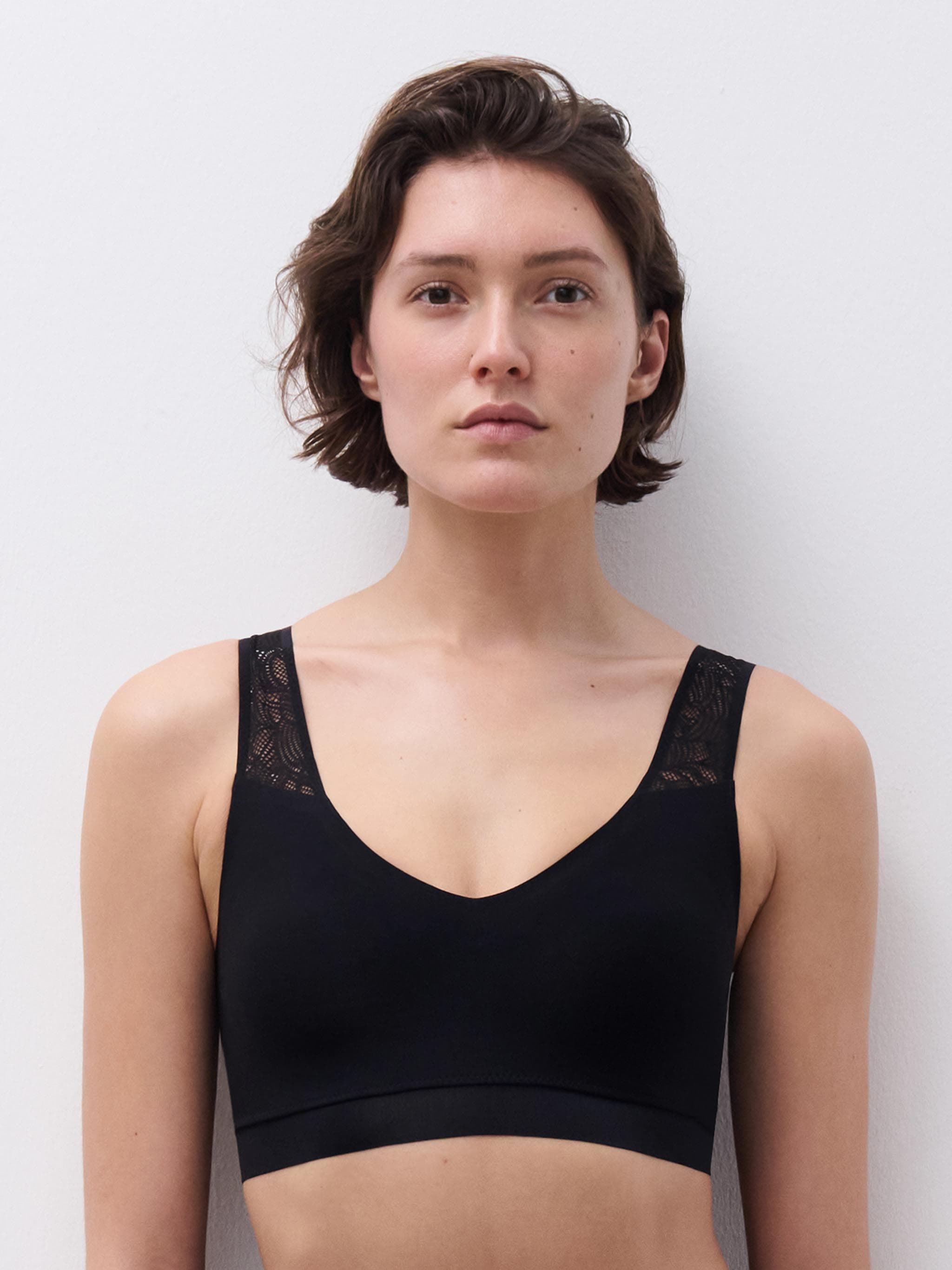 Voorgevormde kanten top - Black