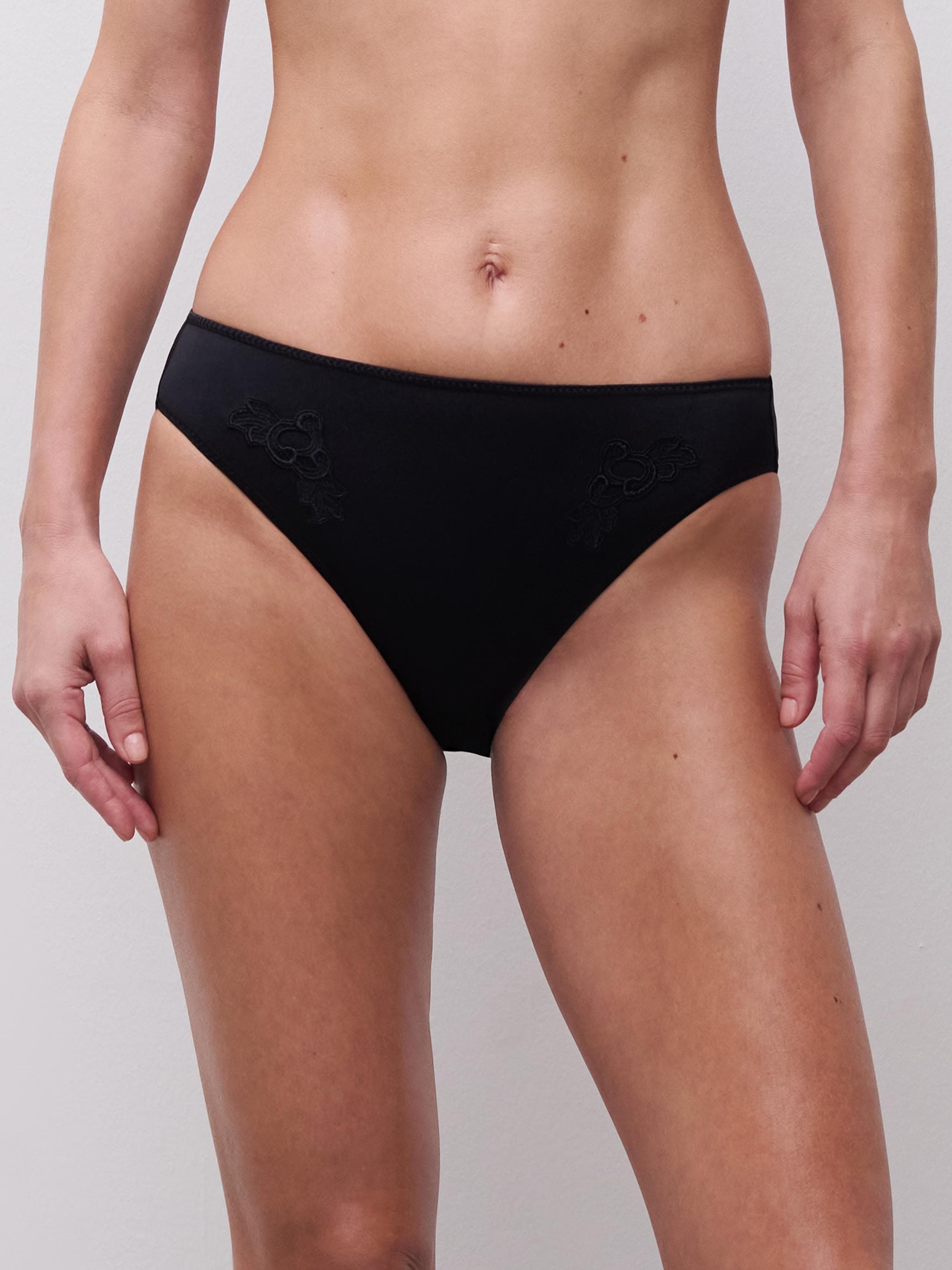 Slip - Black
