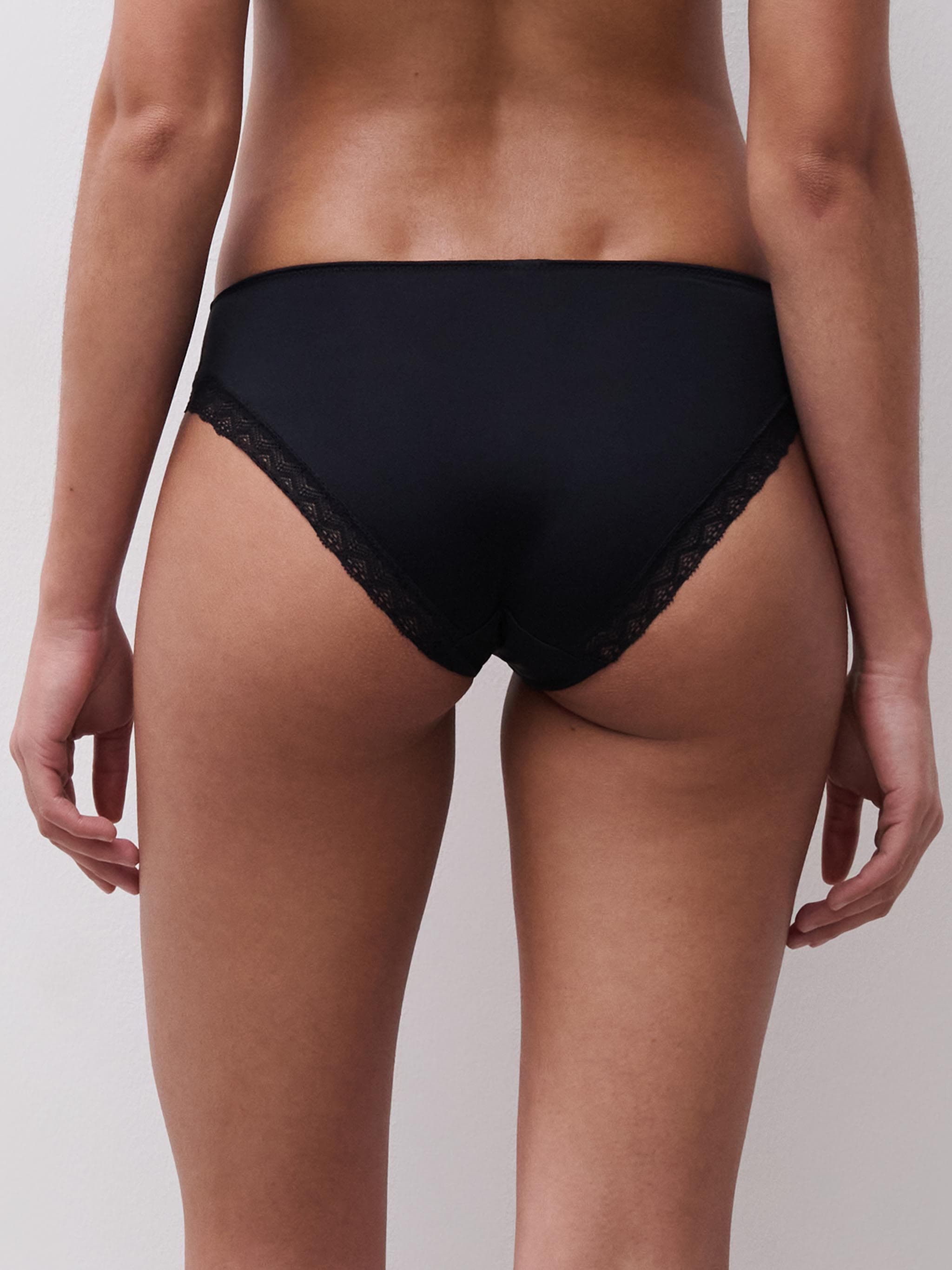 Slip - Black