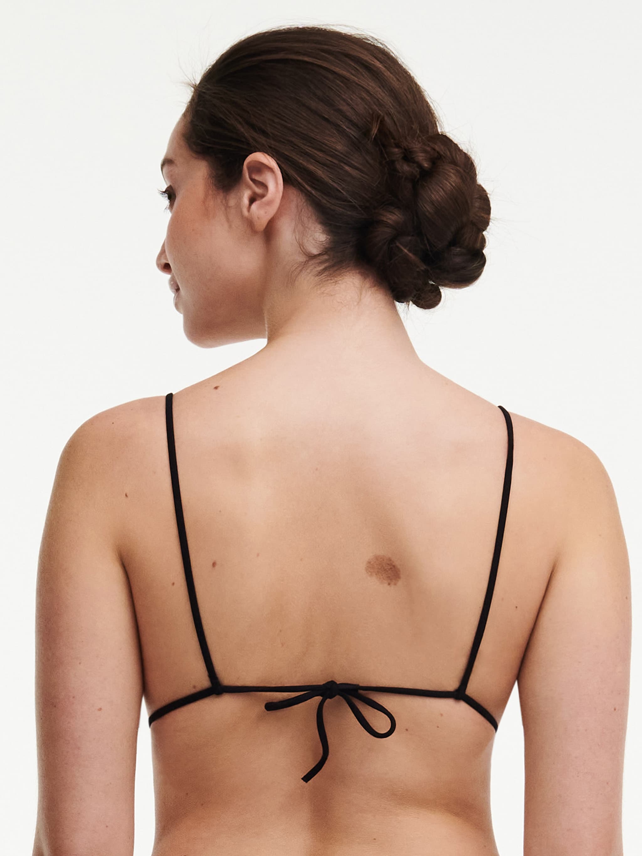 Voorgevormde triangel bh zonder beugel met uitneembare cups - Black